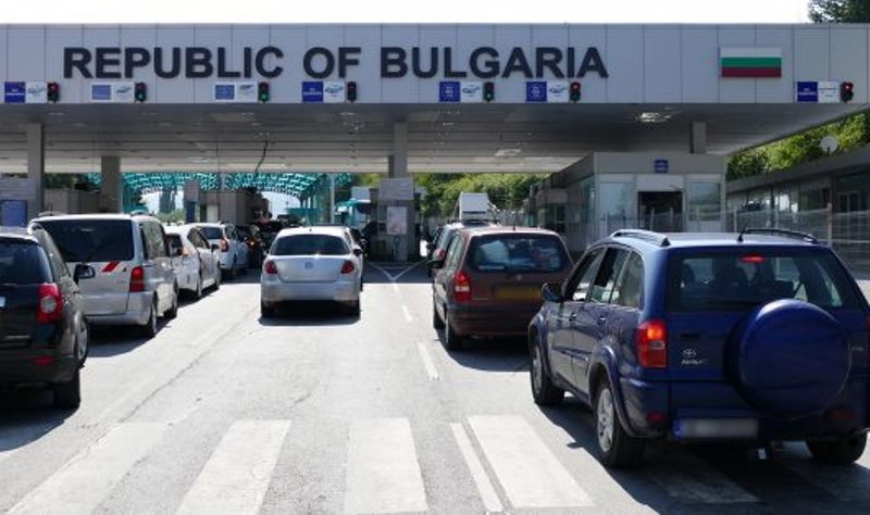 Sorrow All kinds of experimental BULGARIA: Ce trebuie făcut în cazul unei tamponări sau al unui accident. Ce  alte reguli rutiere există | NEWS ROMANIA