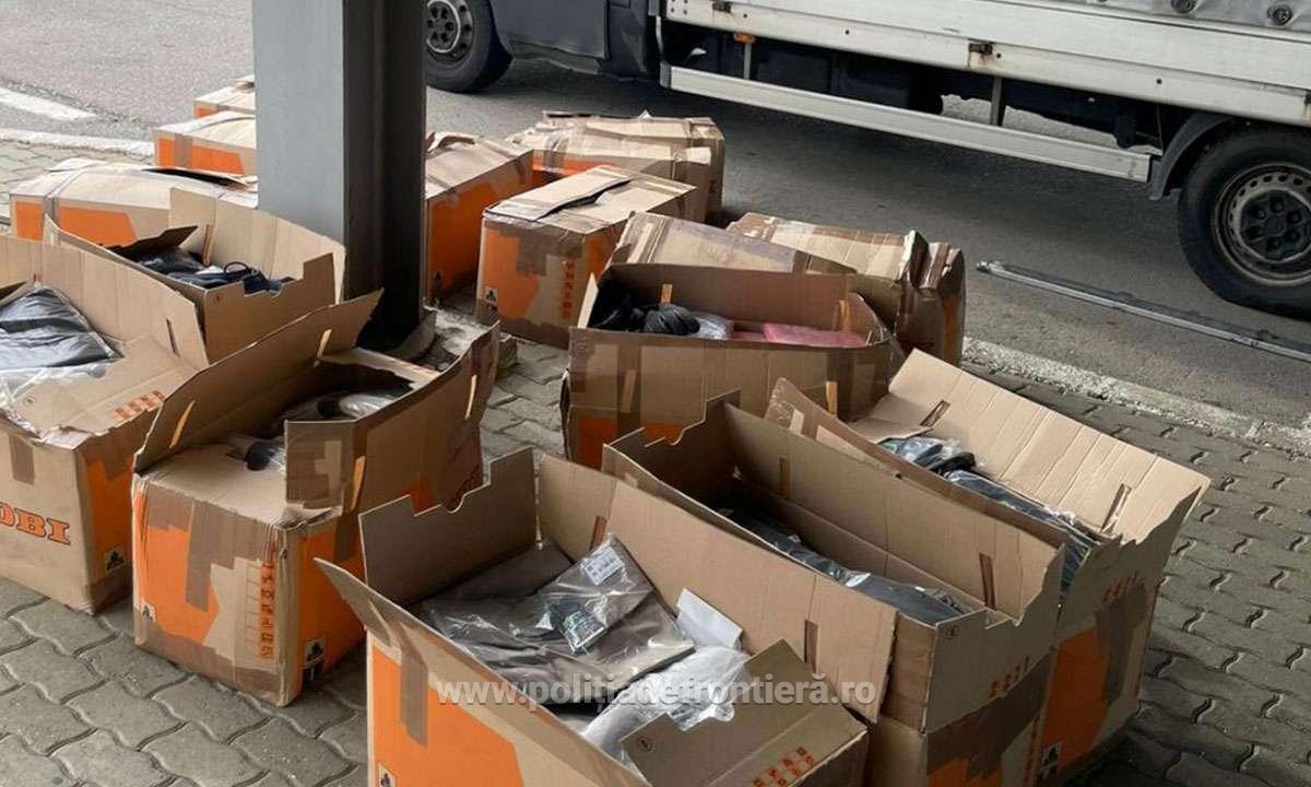 Sute de haine noi aduse fără documente din Germania, confiscate la frontieră din autoutilitara unui român