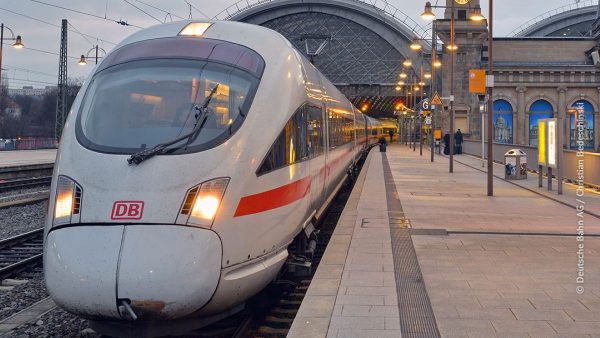 Posibil sabotaj pe o linie feroviară majoră din Germania. Trafic paralizat, anchetă în desfășurare